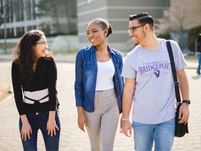 UB students at orientation