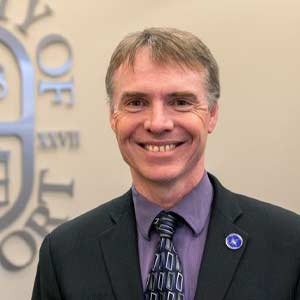 headshot of Rob Gerowe