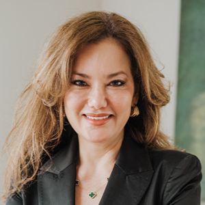 headshot of Angelica Buelvas